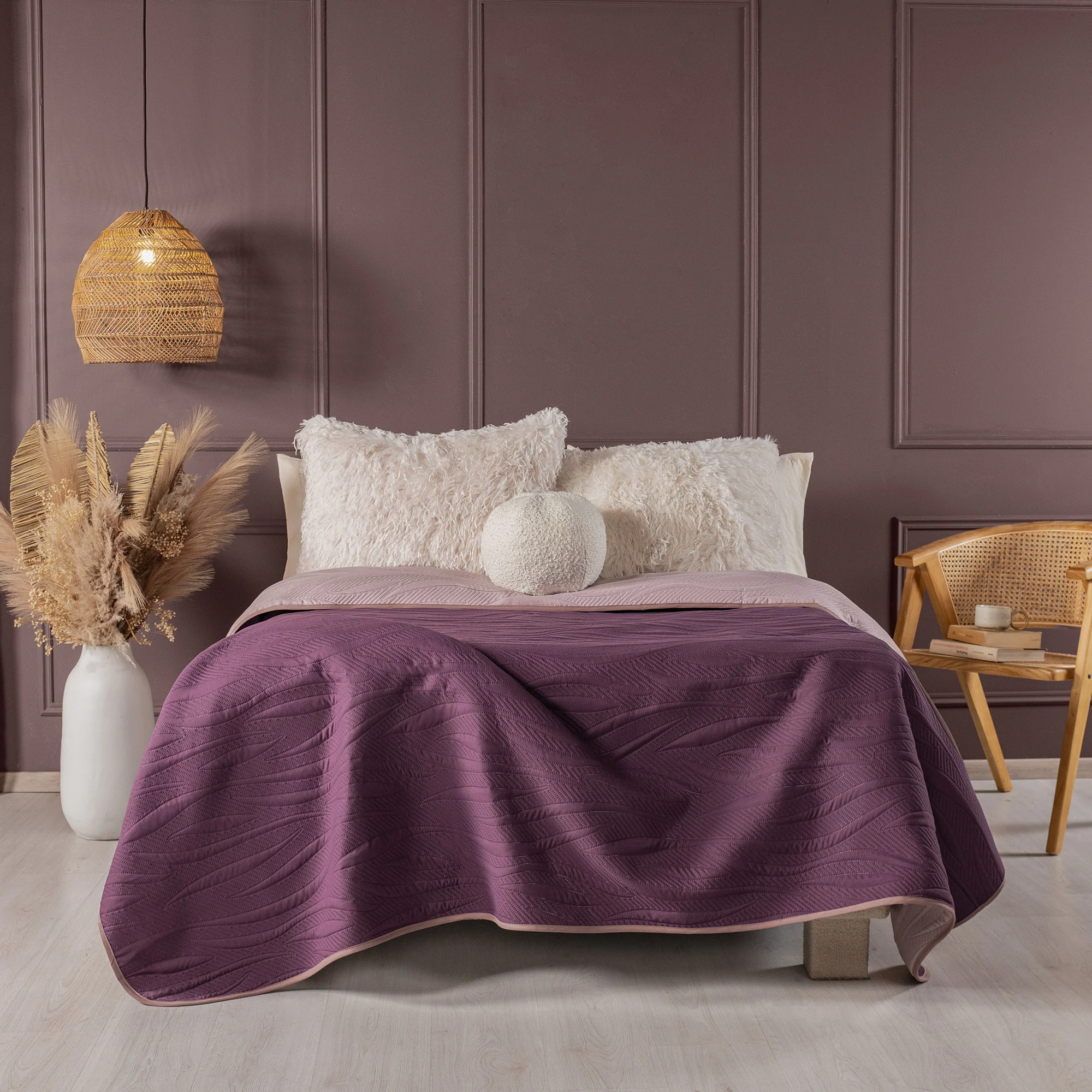 Berry Novo Comforter