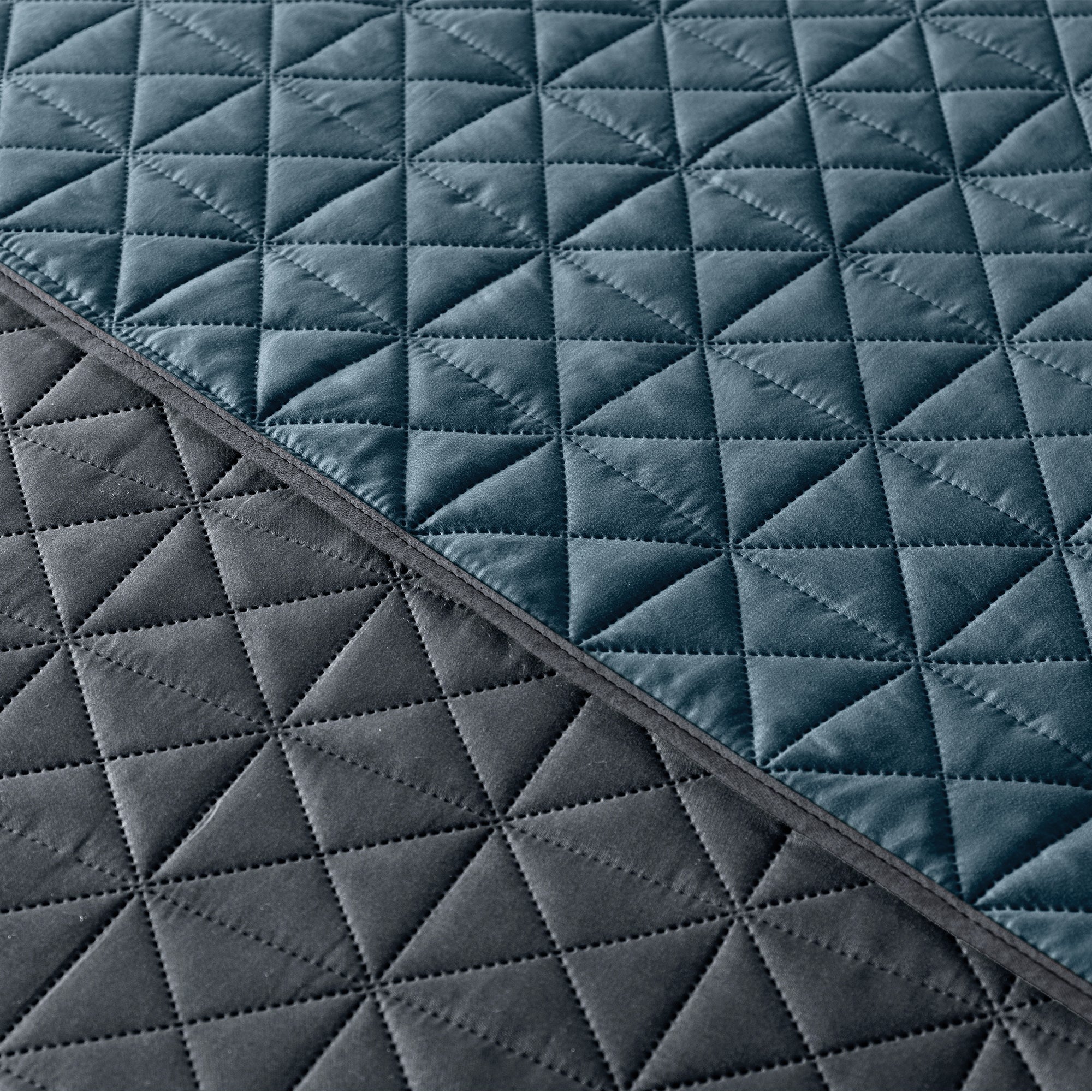 Cobalt Novo Comforter