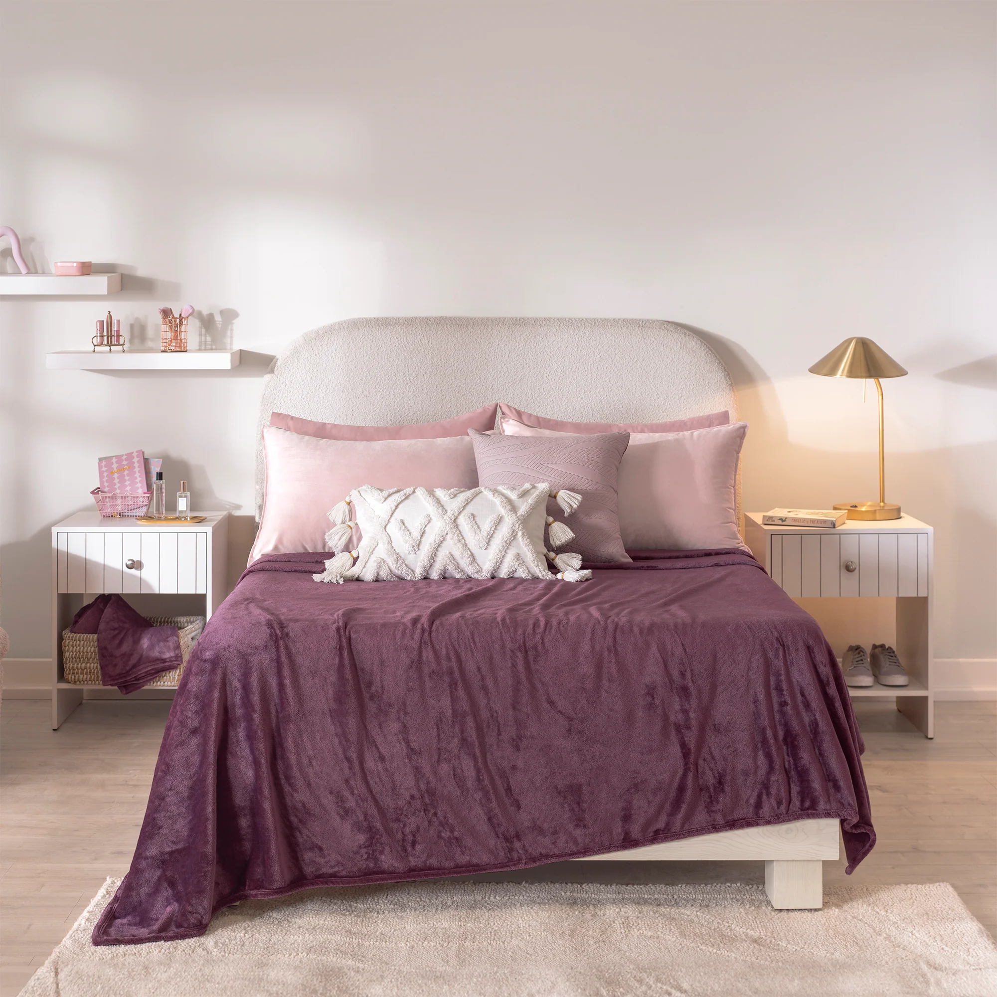 Berry Lightweight Blanket