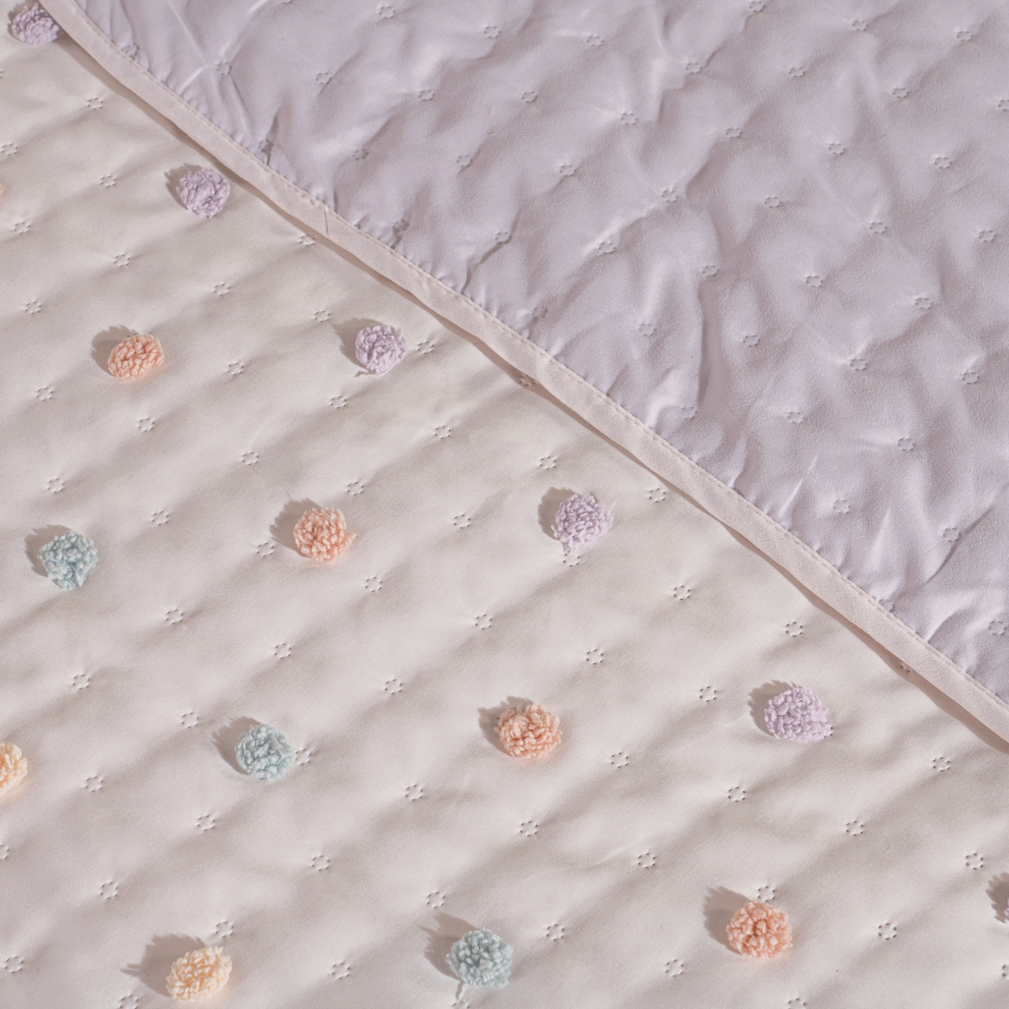 Baby Dots Comforter Set