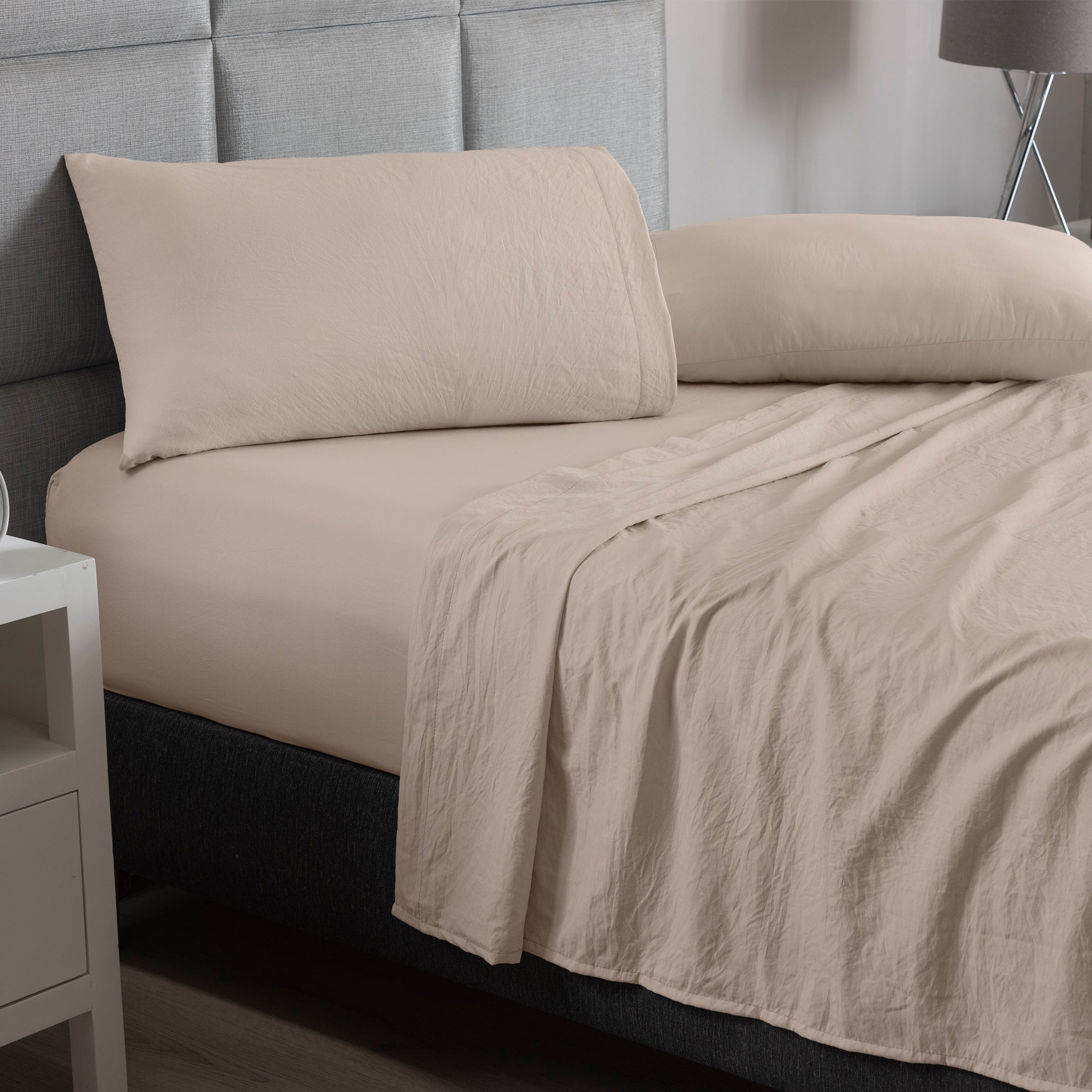 Viasoft Washed Ivory Sheets