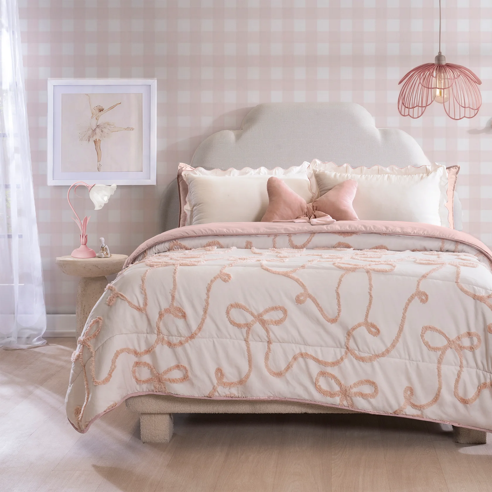 Bow Comforter Set