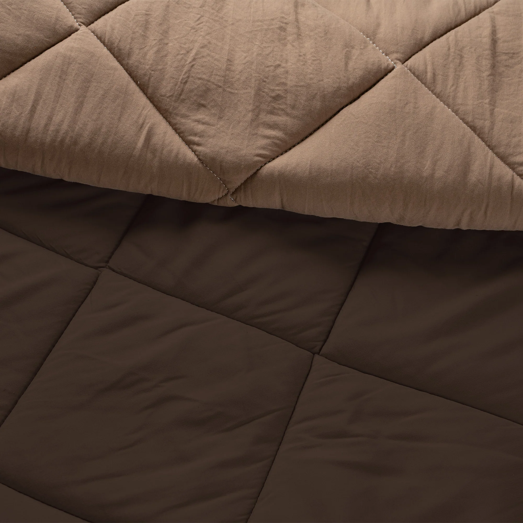 Izamal Comforter Set