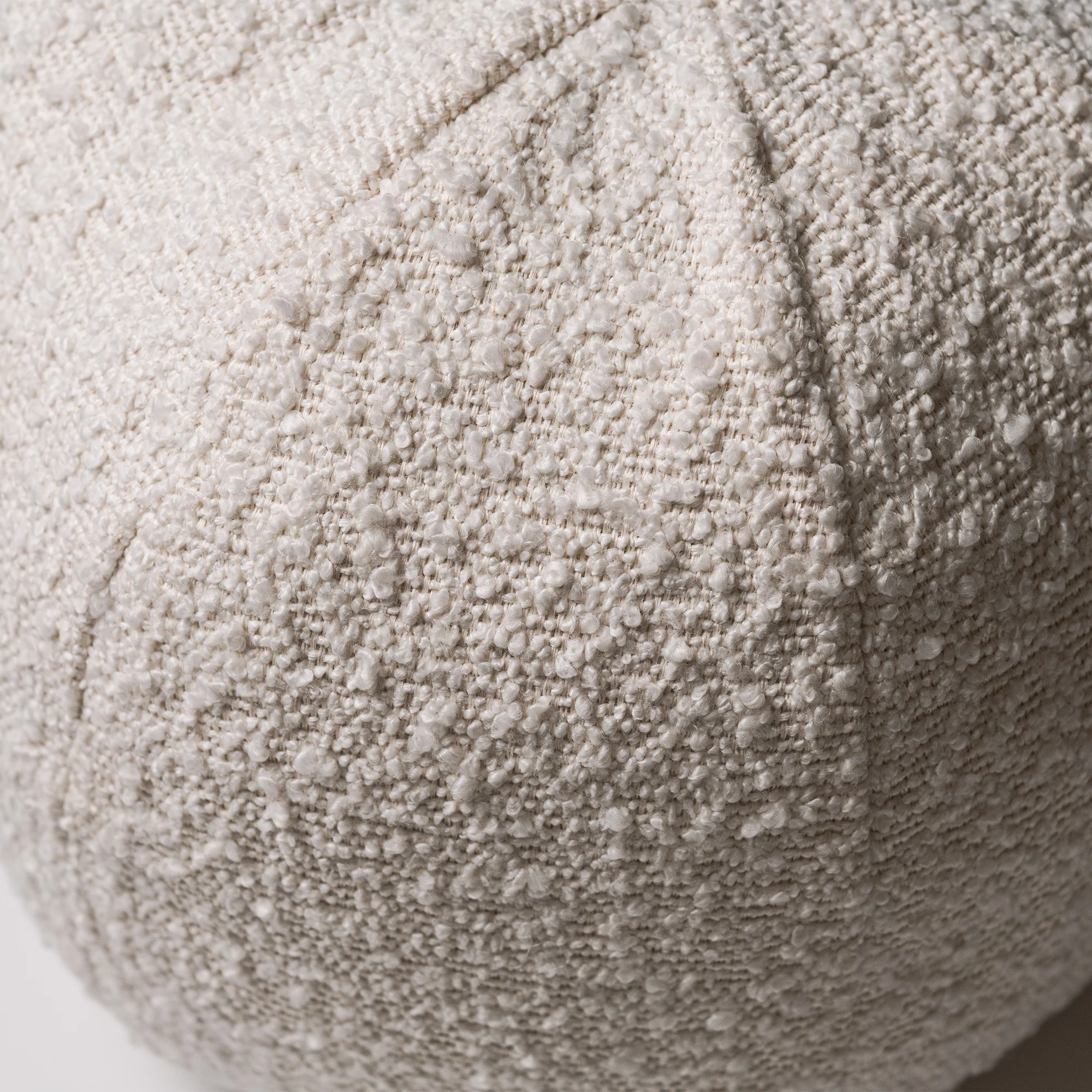Bouclé Cushion